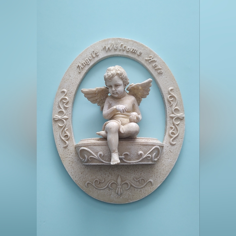 Baby Angel Vintage Antique Wall Mount Decorative Unbranded excellent condition